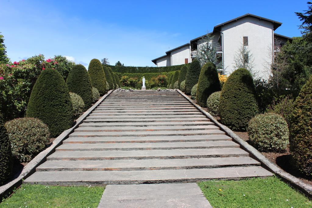 Centro Di Spiritualita Maria Candida アルメーノ エクステリア 写真