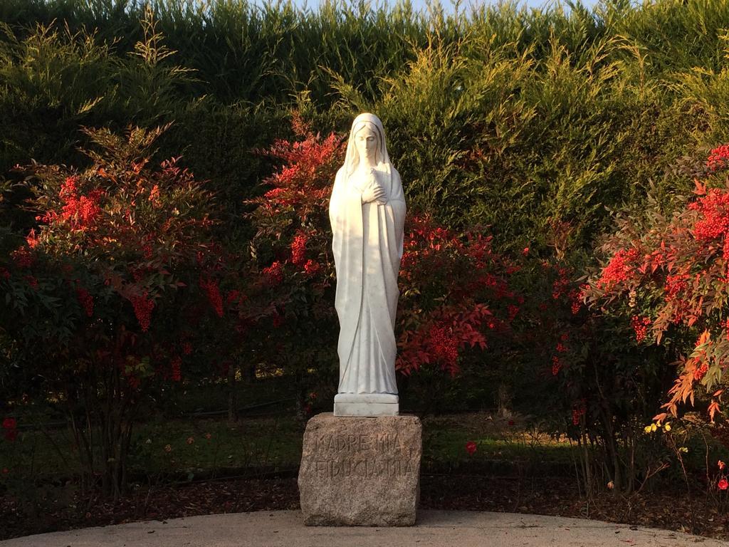 Centro Di Spiritualita Maria Candida アルメーノ エクステリア 写真